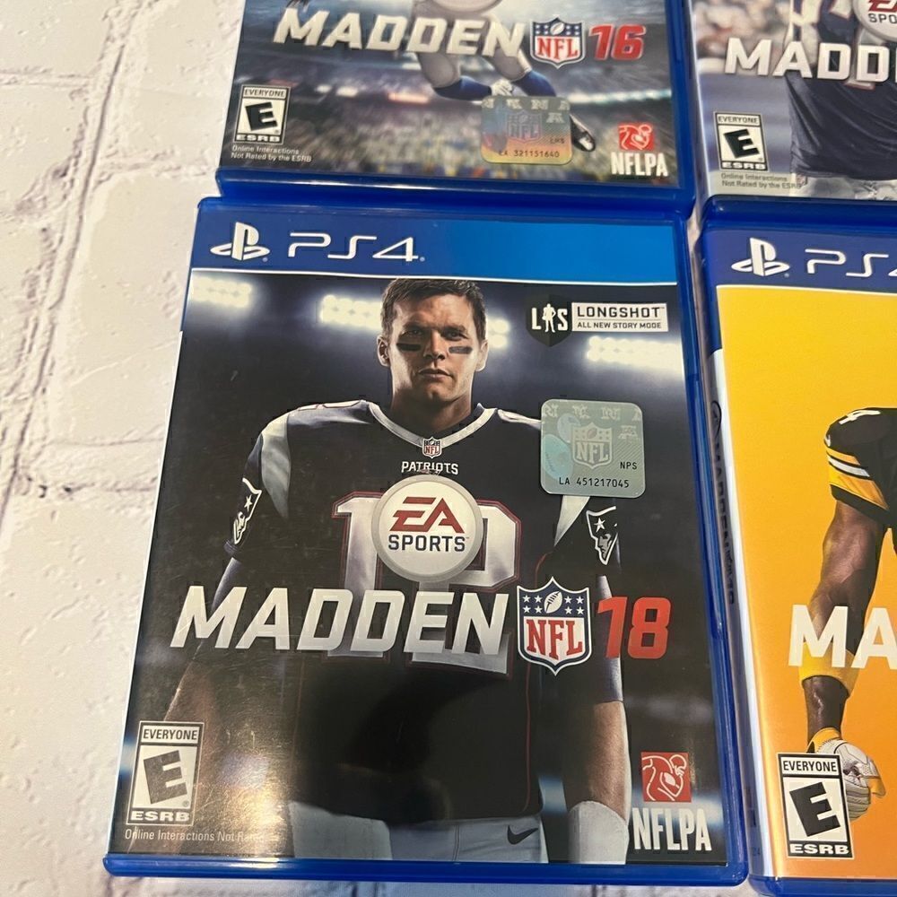 PS4 Madden NFL Game Bundle - Picture 2 of 11